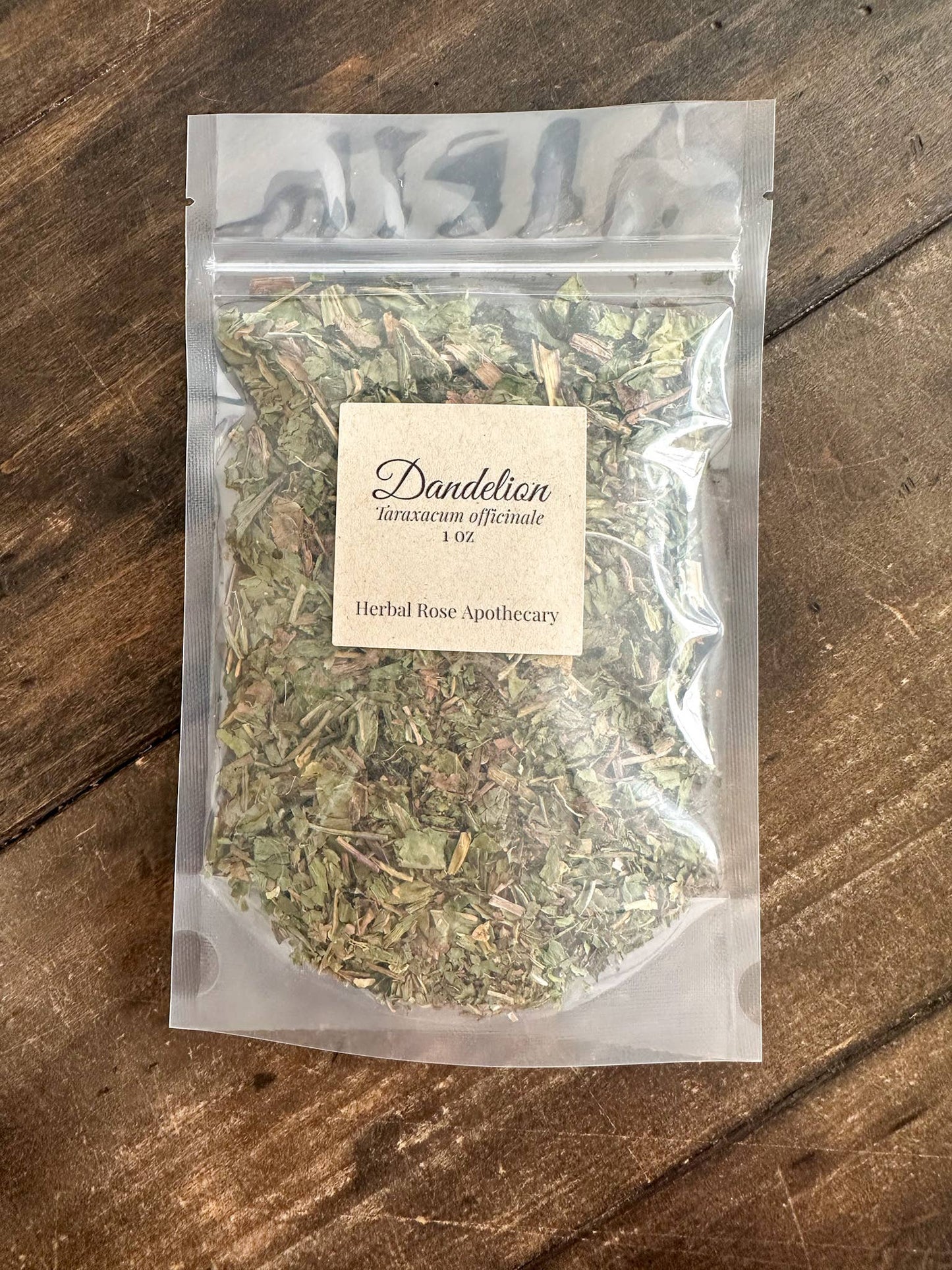 Dandelion leaf